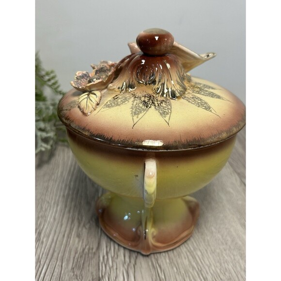 Vintage Betson Hand Painted Porcelain Lidded Box Bird & Flowers Yellow Pink Gold - Picture 5 of 10